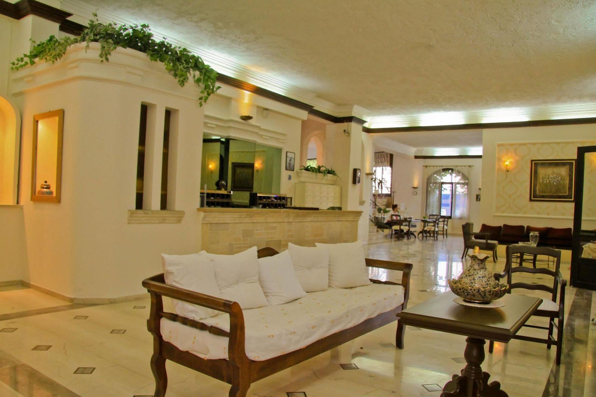 Azure Mare Hotel Χερσόνησος Εξωτερικό φωτογραφία